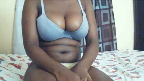 Snapshot of mickeymishy chatting on 06-16-26, 07:55 mickeymishy online show from 06-16-26, 07:55