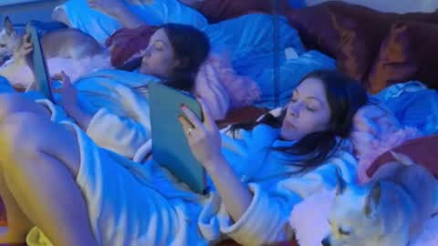 Mickey online show from 02-16-25, 01:47