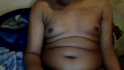 Snapshot of mickkzzx chatting on 01-08-25, 02:14 mickkzzx online show from 01-08-25, 02:14