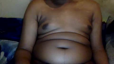 Snapshot of mickkzzx chatting on 01-17-25, 06:33 mickkzzx online show from 01-17-25, 06:33