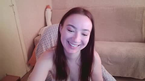 Snapshot of mickywood chatting on 09-29-25, 08:08 Micky online show from 09-29-25, 08:08