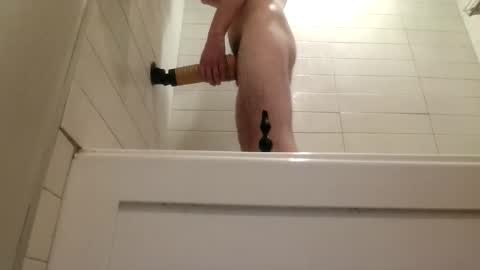 Snapshot of microsoftedger chatting on 11-17-25, 12:05 microsoftedger online show from 11-17-25, 12:05