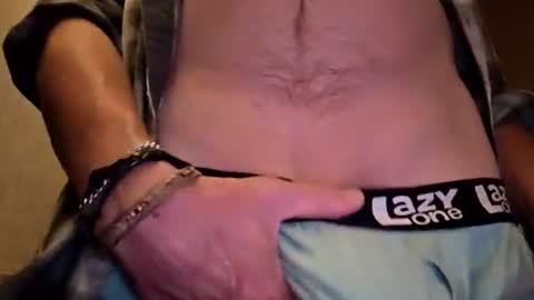 Snapshot of midasswellby chatting on 07-13-26, 04:15 midasswellby online show from 07-13-26, 04:15