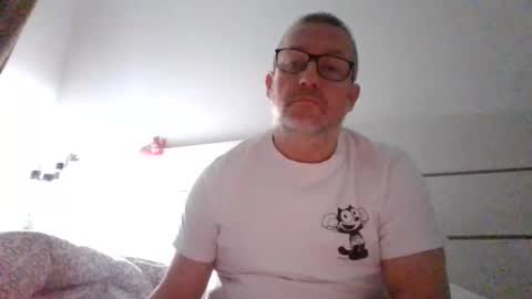 Snapshot of middleton2021 chatting on 02-06-26, 02:49 middleton2021 online show from 02-06-26, 02:49