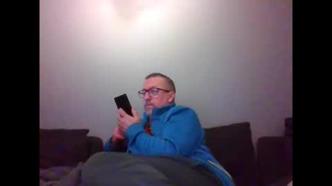 Snapshot of middleton2021 chatting on 02-12-26, 12:11 middleton2021 online show from 02-12-26, 12:11