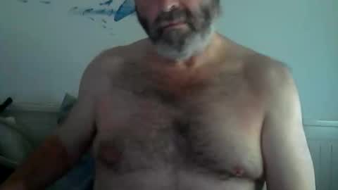 kike online show from 10-13-25, 04:40