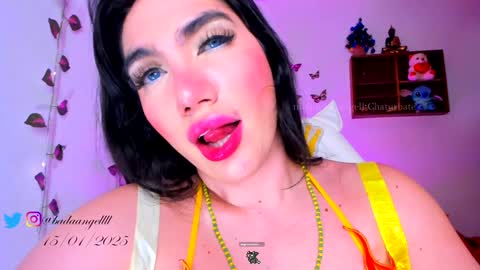 Snapshot of midnight_angell chatting on 01-16-25, 01:16       online show from 01-16-25, 01:16