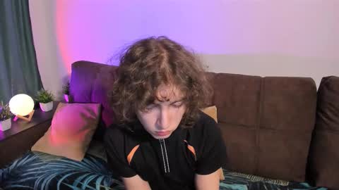 Max online show from 01-14-26, 05:07