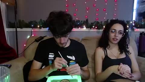 Snapshot of midnight_motion chatting on 11-09-25, 12:36 midnight_motion online show from 11-09-25, 12:36