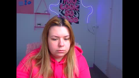 Mariana online show from 01-19-26, 06:17