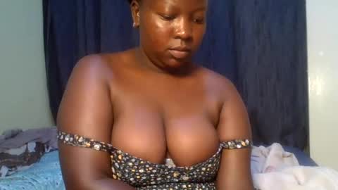 midnightt_curves online show from 07-20-26, 07:38