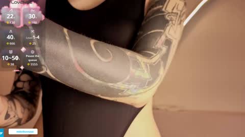 midori__san online show from 02-12-26, 01:06