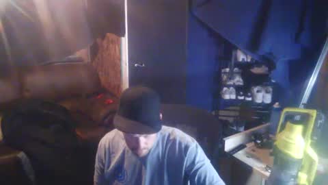 Snapshot of midtownhustler chatting on 10-06-25, 12:02 midtownhustler online show from 10-06-25, 12:02