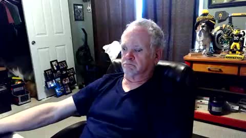 midwestdad09 online show from 04-01-26, 06:27