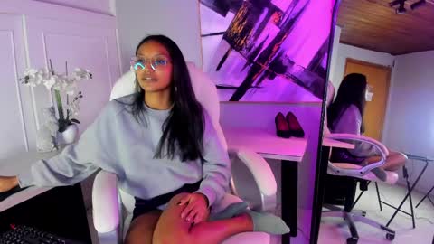 miel_ambar online show from 04-29-26, 05:30