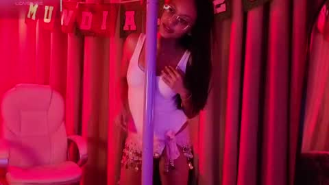 Snapshot of miel_ambar chatting on 07-04-26, 09:21 miel_ambar online show from 07-04-26, 09:21