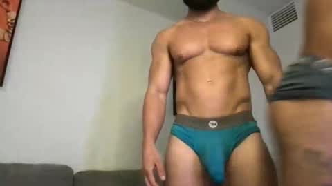 Snapshot of mightbesterling chatting on 11-05-25, 02:55 mightbesterling online show from 11-05-25, 02:55