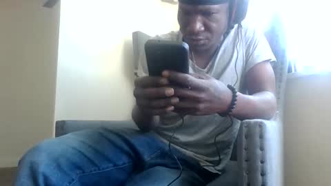 Snapshot of mightymandingo chatting on 05-05-26, 04:15 Mightymandingo online show from 05-05-26, 04:15