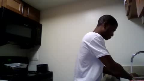 Snapshot of mightymandingo chatting on 06-03-26, 04:04 Mightymandingo online show from 06-03-26, 04:04