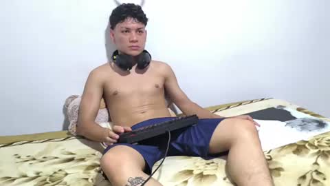 migthy_moon online show from 08-06-26, 06:54