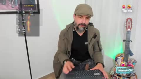 Miguel Angel online show from 08-03-26, 04:55