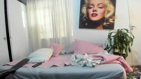 Miguel Hernandez online show from 12-08-24, 05:33