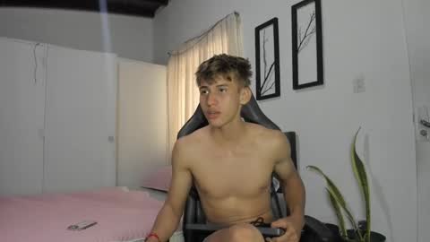 Miguel Hernandez online show from 01-16-25, 02:51