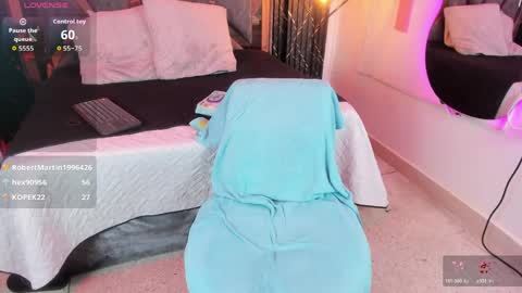 miia_deluxe_ online show from 05-31-26, 02:20