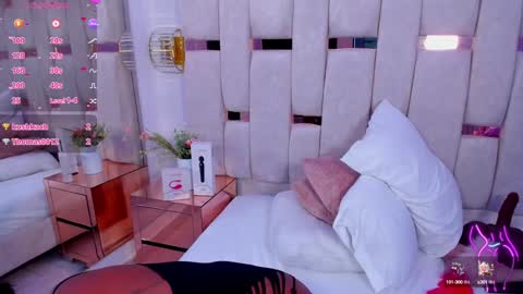 Snapshot of miia_schwarz chatting on 01-24-25, 01:45 Miia Schwarz online show from 01-24-25, 01:45