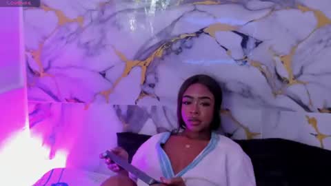 miia_schwarz_ online show from 06-21-26, 04:04