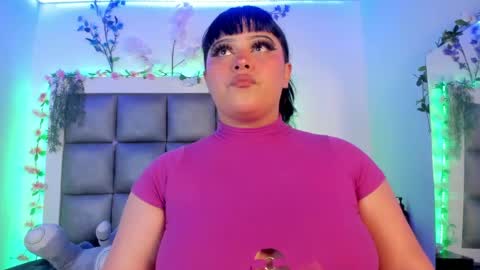 Snapshot of miia_spencer chatting on 05-26-26, 04:19 Mia online show from 05-26-26, 04:19