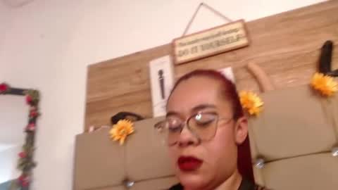 miia online show from 04-24-26, 09:28