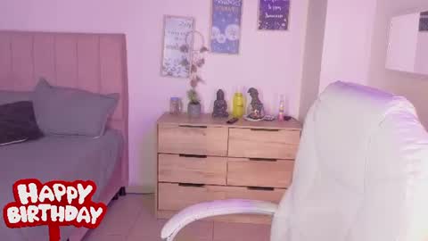 M I I A     online show from 06-26-26, 08:13