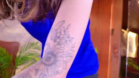  CALL ME MIA  online show from 07-01-26, 04:18