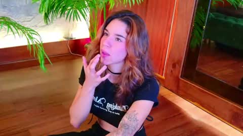  CALL ME MIA  online show from 07-02-26, 04:35