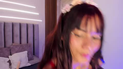 Mia  online show from 04-14-26, 06:36