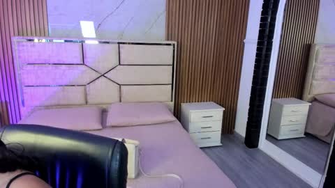 Mia Monroe online show from 11-29-25, 08:56