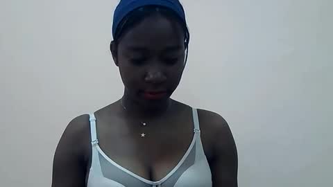 Miichouu online show from 05-20-26, 06:52