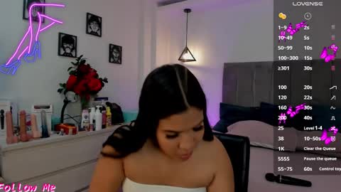 Snapshot of miiss_greyy chatting on 01-18-25, 07:15 miiss_greyy online show from 01-18-25, 07:15