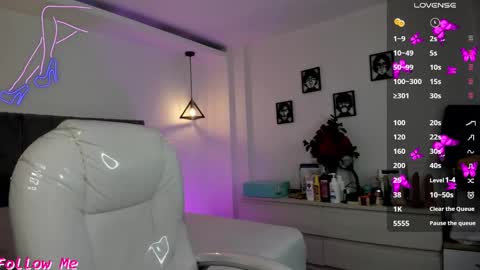 Snapshot of miiss_greyy chatting on 01-20-25, 07:14 miiss_greyy online show from 01-20-25, 07:14