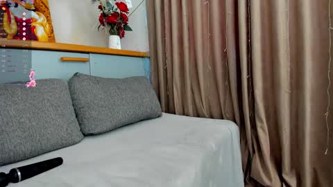 Snapshot of miissblonde chatting on 10-14-25, 03:07 miissblonde online show from 10-14-25, 03:07