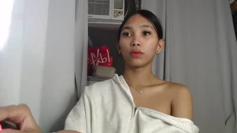 MIKA online show from 06-15-26, 06:48