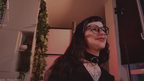 mika_moon_ online show from 10-26-25, 01:28