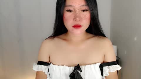 Snapshot of mika_oka chatting on 03-18-26, 02:31 Hi im Avah online show from 03-18-26, 02:31