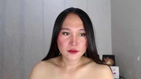 Snapshot of mika_oka chatting on 03-25-26, 02:06 Hi im Avah online show from 03-25-26, 02:06