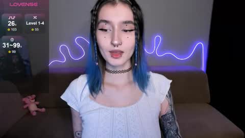 Mika online show from 11-05-25, 09:31