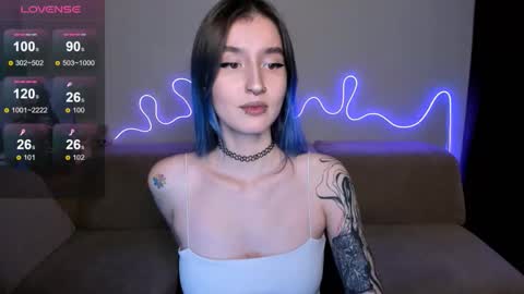 Mika online show from 11-06-25, 12:28