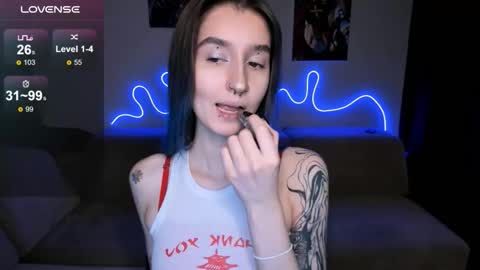 Mika online show from 02-24-26, 12:14