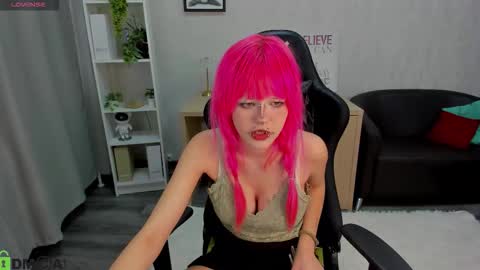 Mika online show from 03-03-26, 07:58