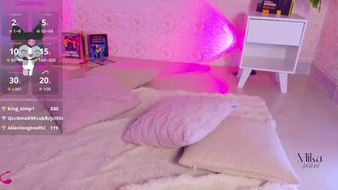 mika_velvet online show from 04-18-26, 07:07